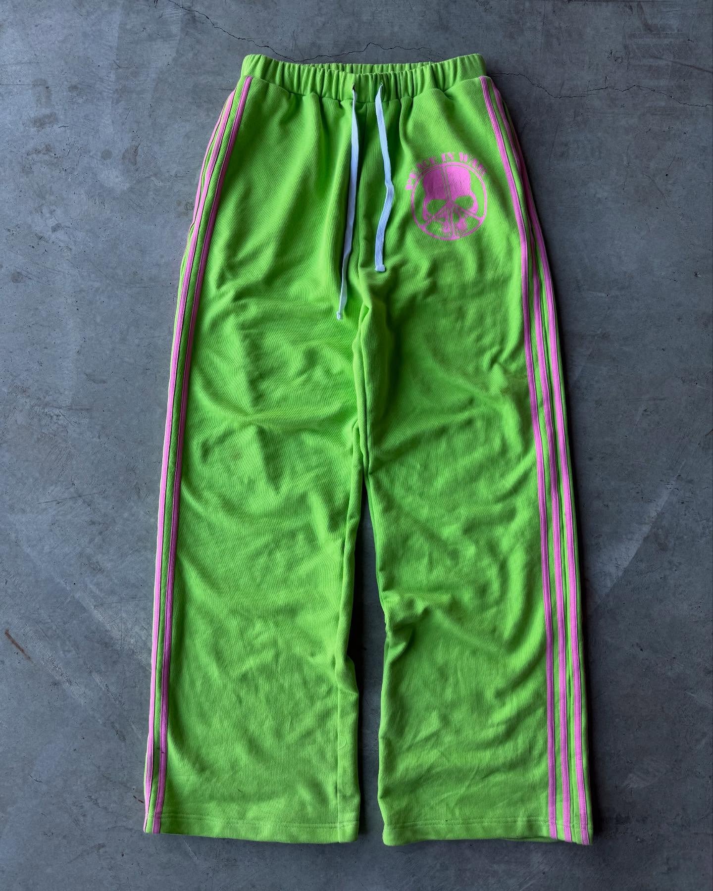 Peaceinwar “Neon” Skull Sweats Peaceinwar “Neon” Skull Sweats